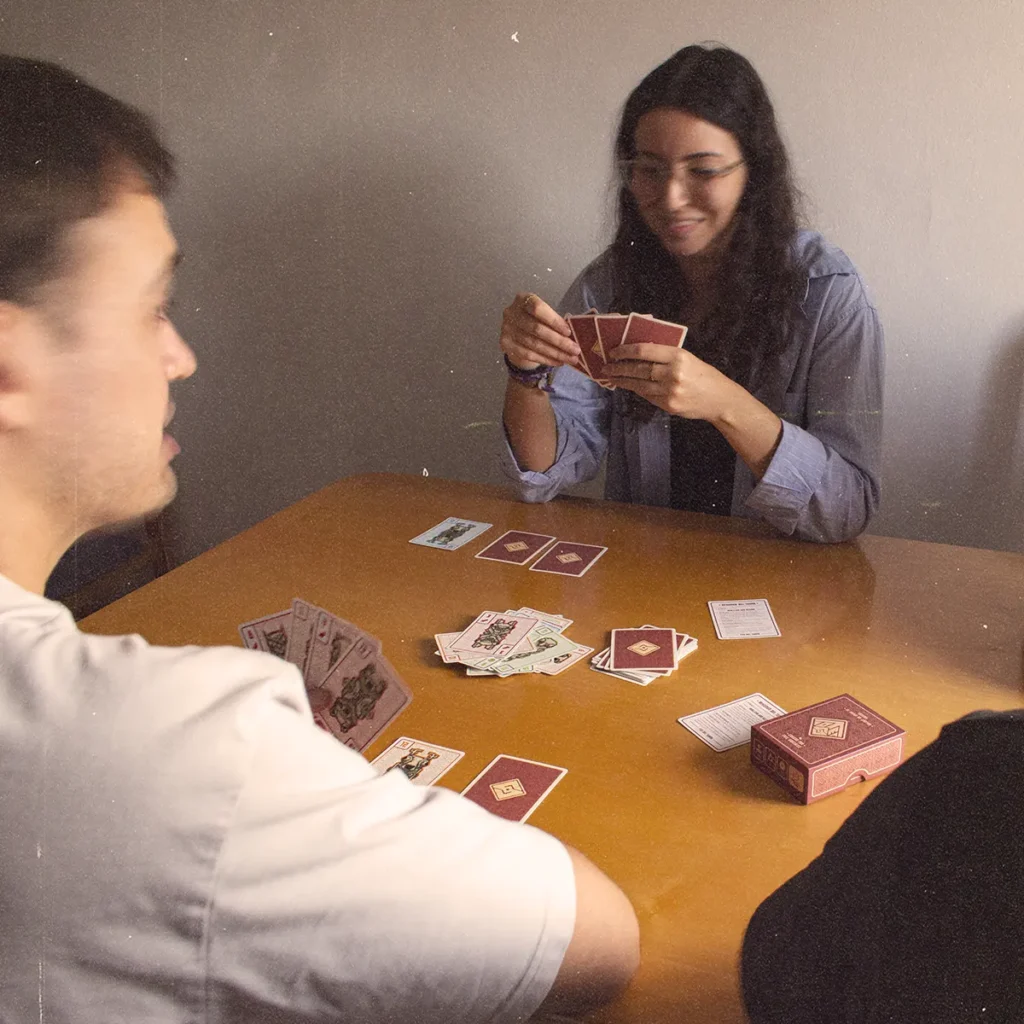 por que hacemos juegos runestone games nosotros estudio juegos de mesa