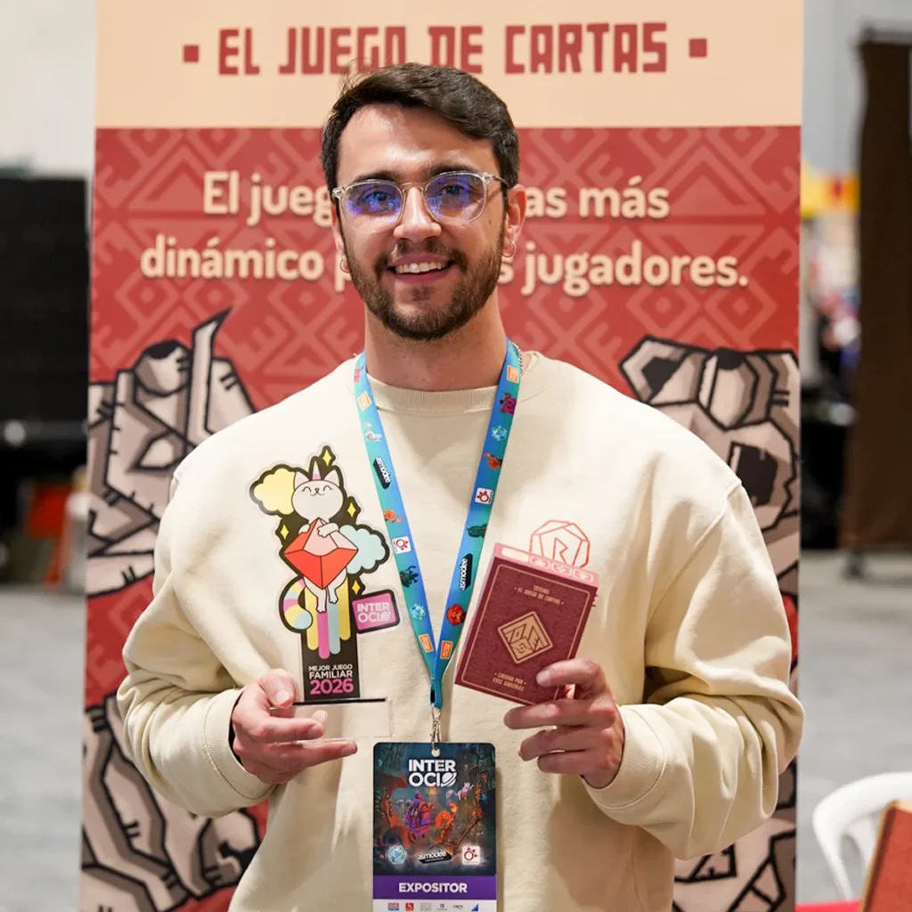 juego de cartas para dos Tótems Mejor Juego Familiar InterOcio 2026